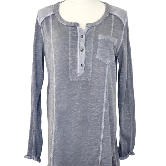 Natural reflections long-sleeved top. Size medium. Grey. - Picture 1 of 9